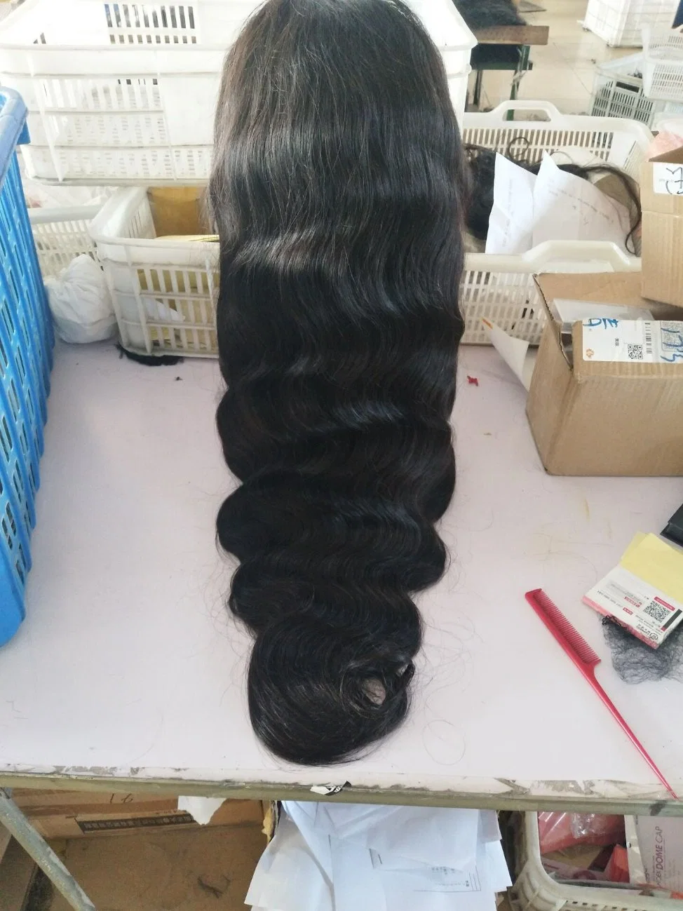 Factory Price 26 Inch Human Hair Wig Full Lace Virgin Human Long Hair Bone Straight Shiny Lace Wig